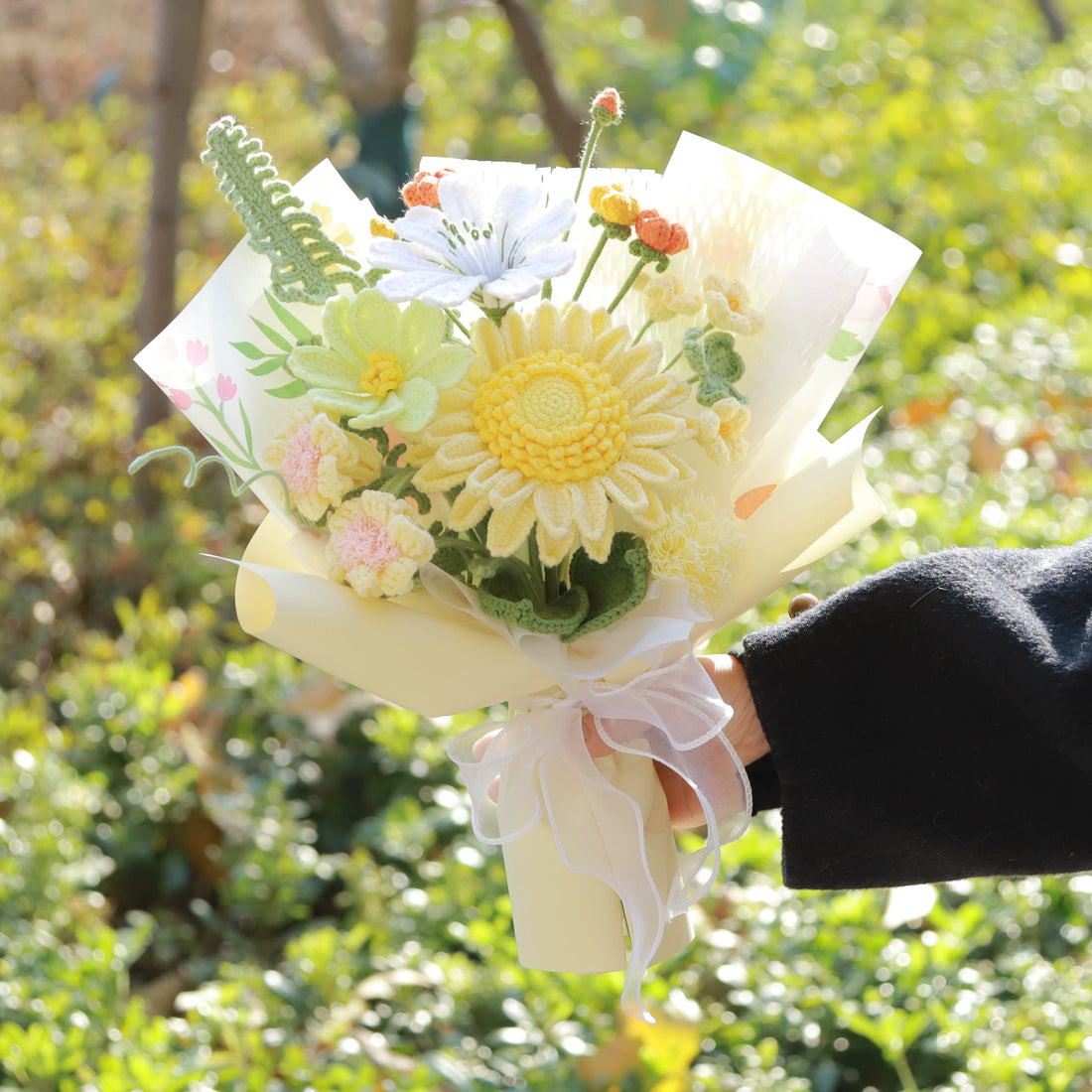 Premium Handmade Sunflower Yarn Bouquet