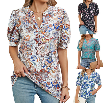 Loose Fit V-neck Printed T-shirt