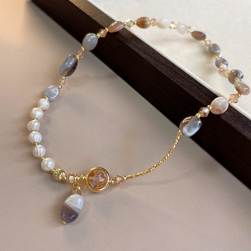 Elegantes Kristall- und Edelsteinarmband