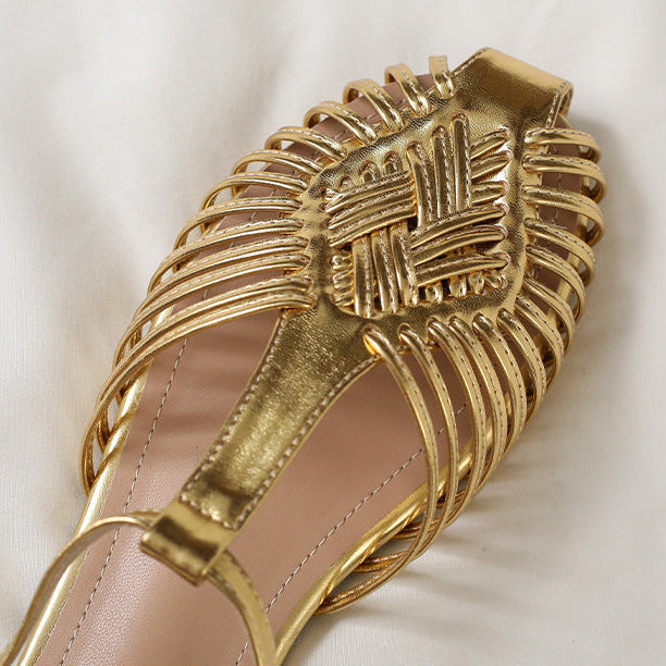 Sandalias planas con abertura y puntera cerrada tejida vintage