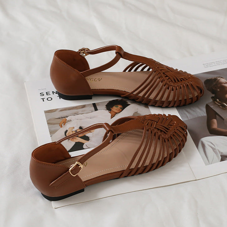 Sandalias planas con abertura y puntera cerrada tejida vintage