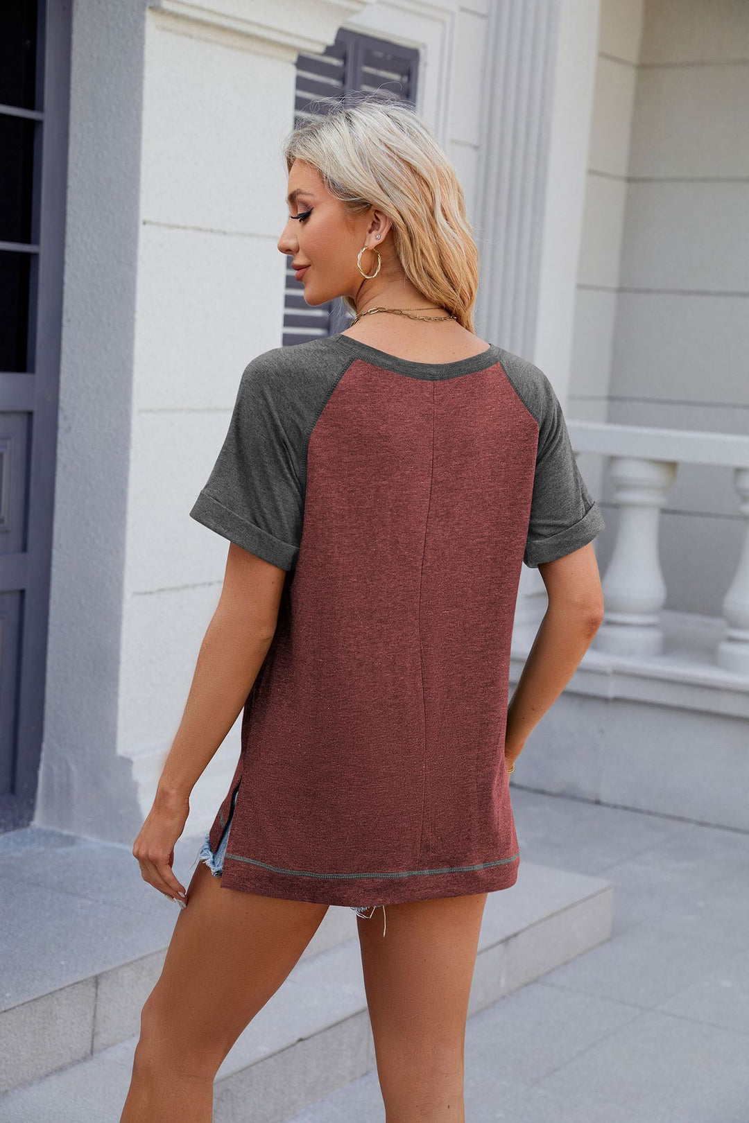 Color Block Round Neck Loose Fit Short Sleeve with Slit T-shirt