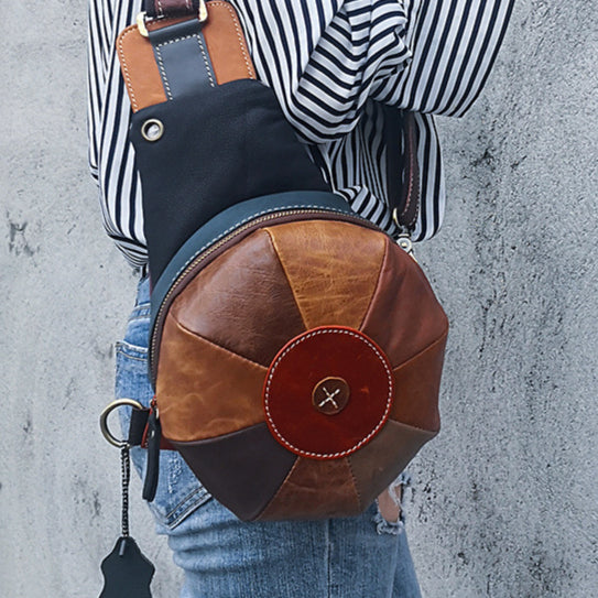 Sac de chapeau patchwork en cuir à la mode