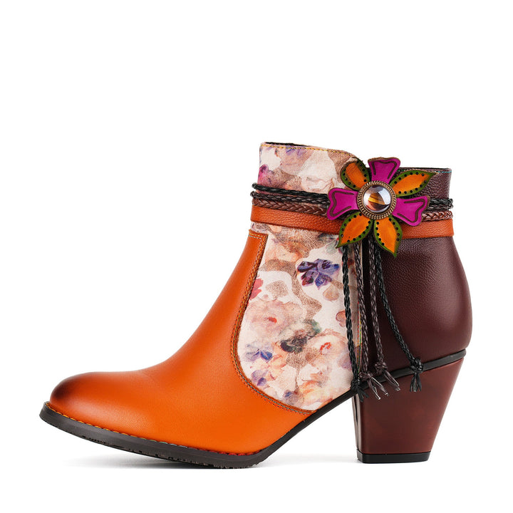 Botines de encanto floral hecho a mano