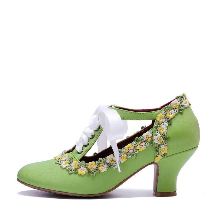 Bombas vintage floral de Spring Daisy