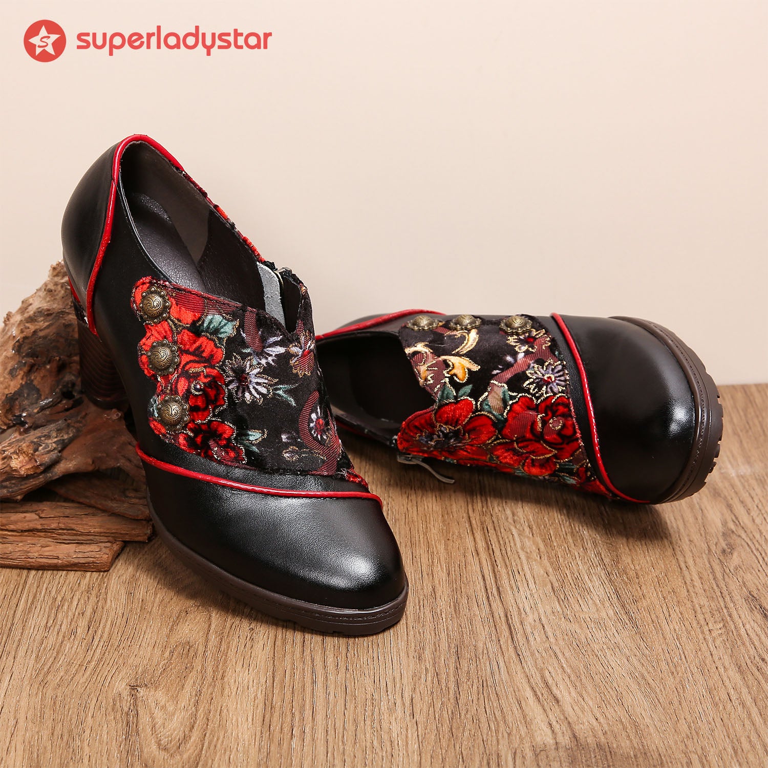 Hand-Painted Floral Laces Elegant Pumps