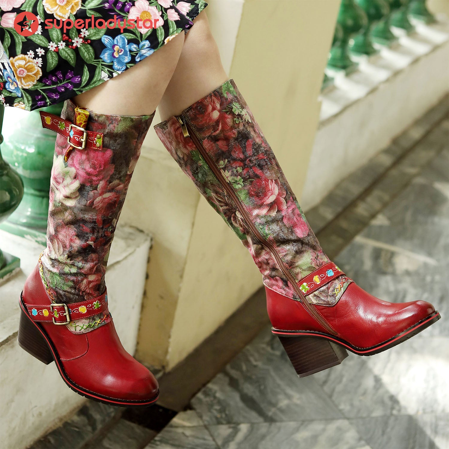 Botas florais feitas à mão impressas vintage