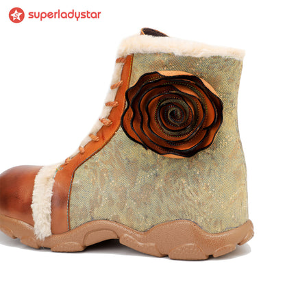 Orangefarbene Rosen samtbezogene Wanderschuhe