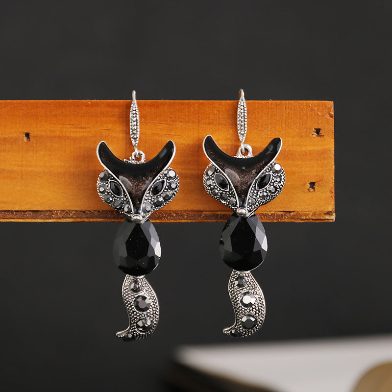 Retro Exaggerated Long Fox Earrings