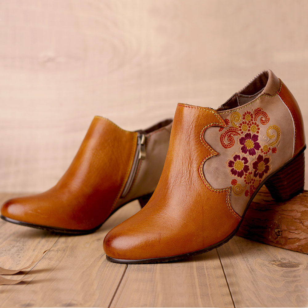 Retro Hand Painted Flowers Pattern Leather Zipper Pumps