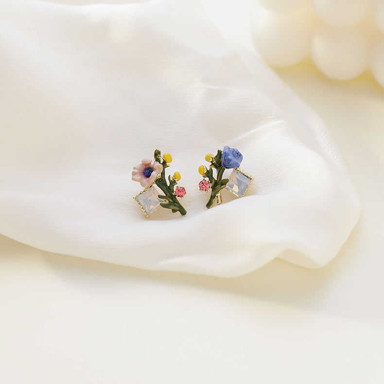 Fashionable Enamel Floral Earrings