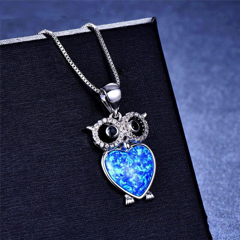 Collana opale blu gufo