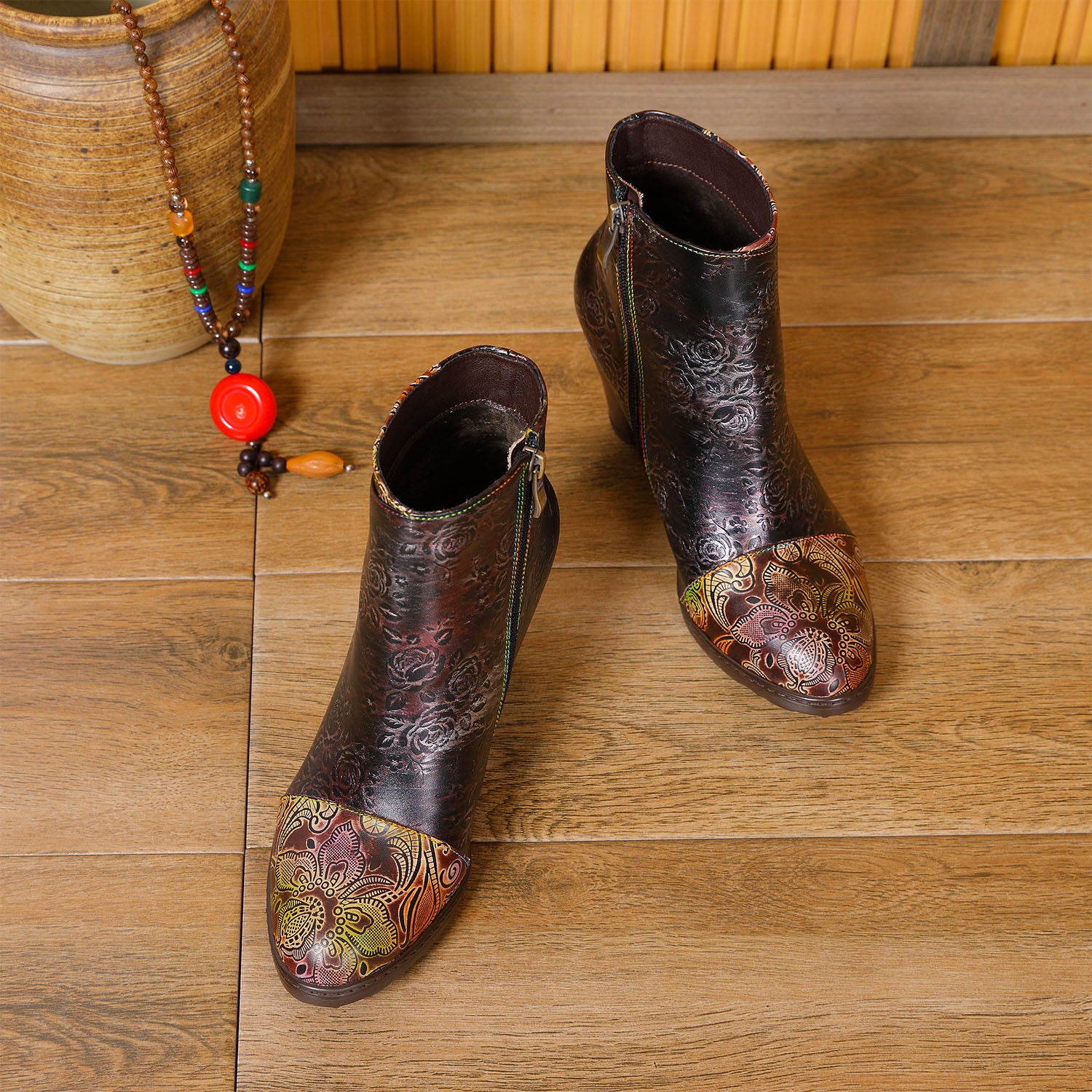 Botas de costura floral hechas a mano retro