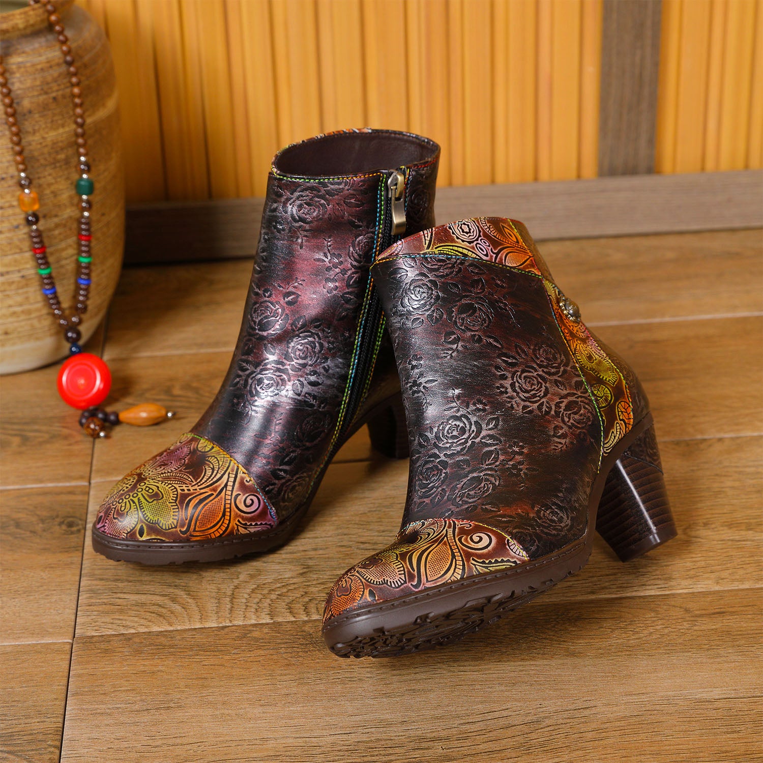 Botas de costura floral hechas a mano retro