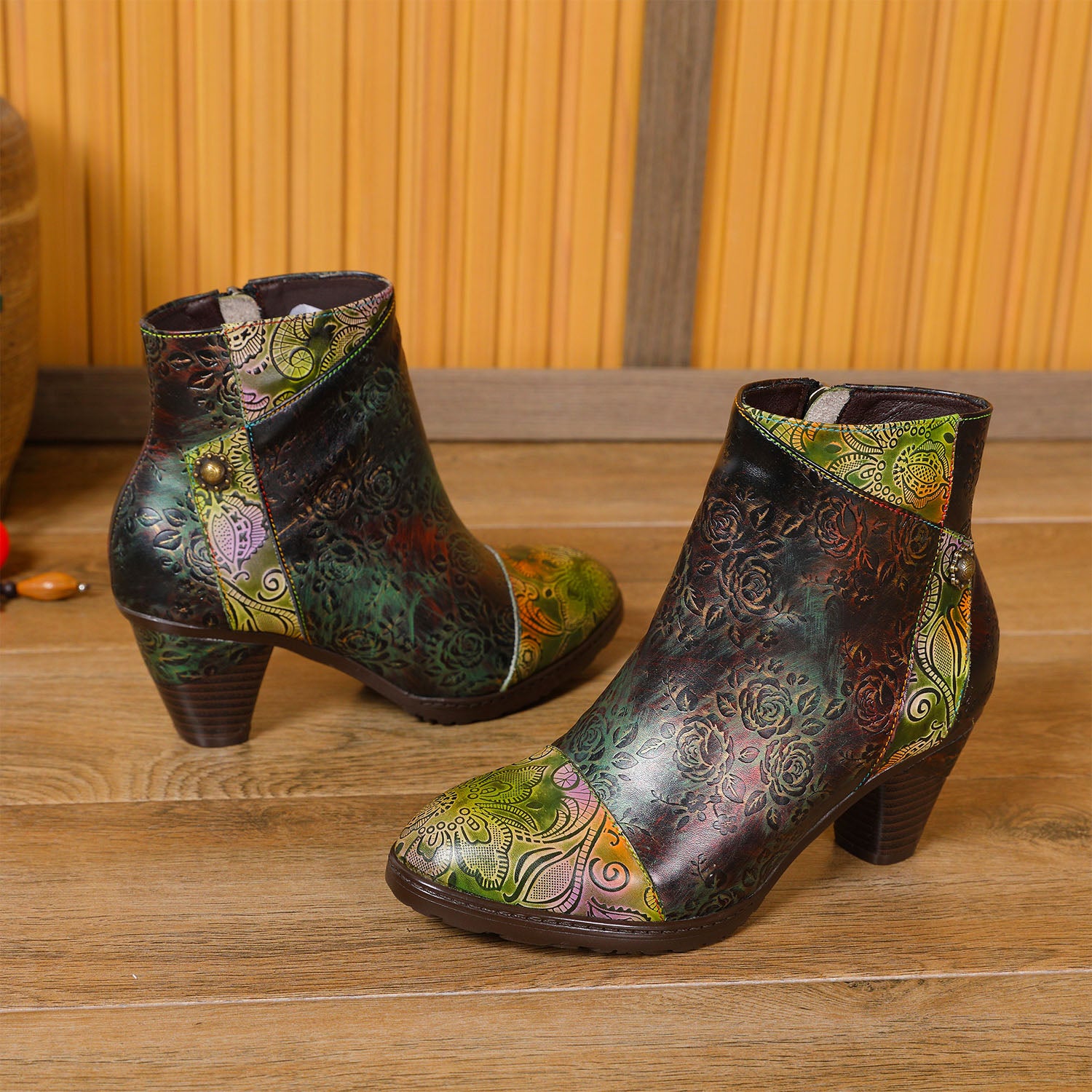 Botas de costura floral hechas a mano retro