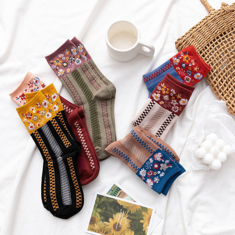 Chaussettes en coton floral rétro