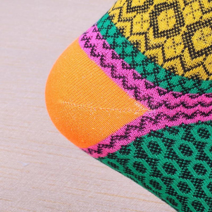 Gemütliche gestreifte Socken