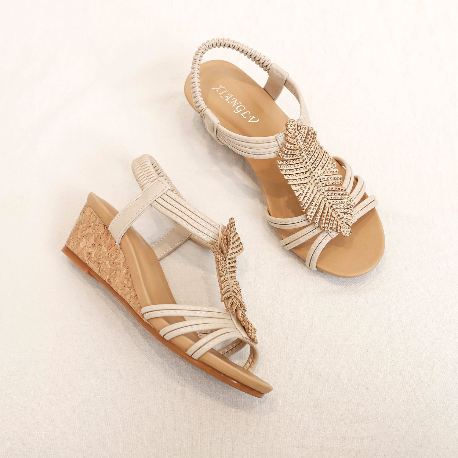 Gelegene Feder elegante Sandalen