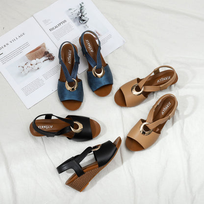 Elegante lässige, komfortable Sandalen