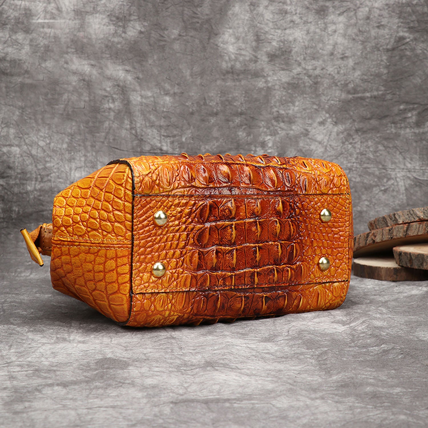 Vintage Leather Fashion Crocodile Pattern Shell Bag