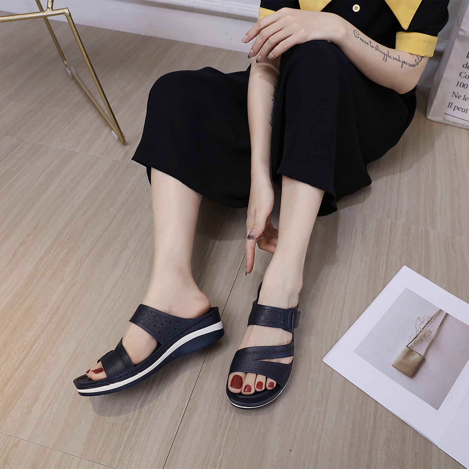 Fashion Light Comfy Slippers