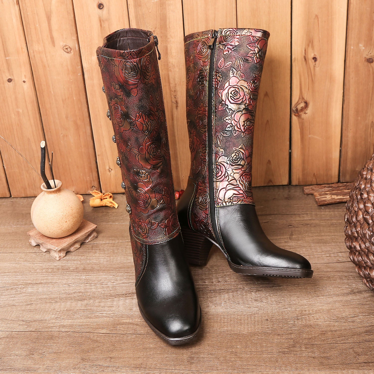 Botas feitas à mão estampadas retrô