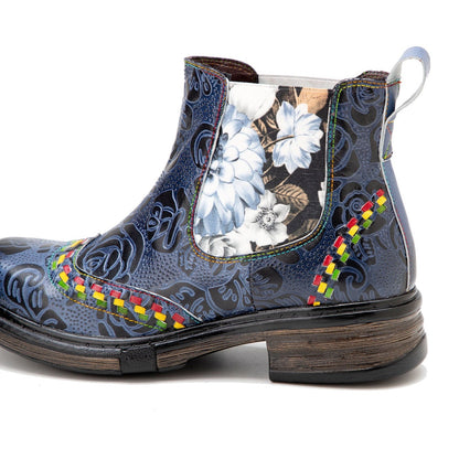 Botas de tornozelo de salto robusto com flores clássicas