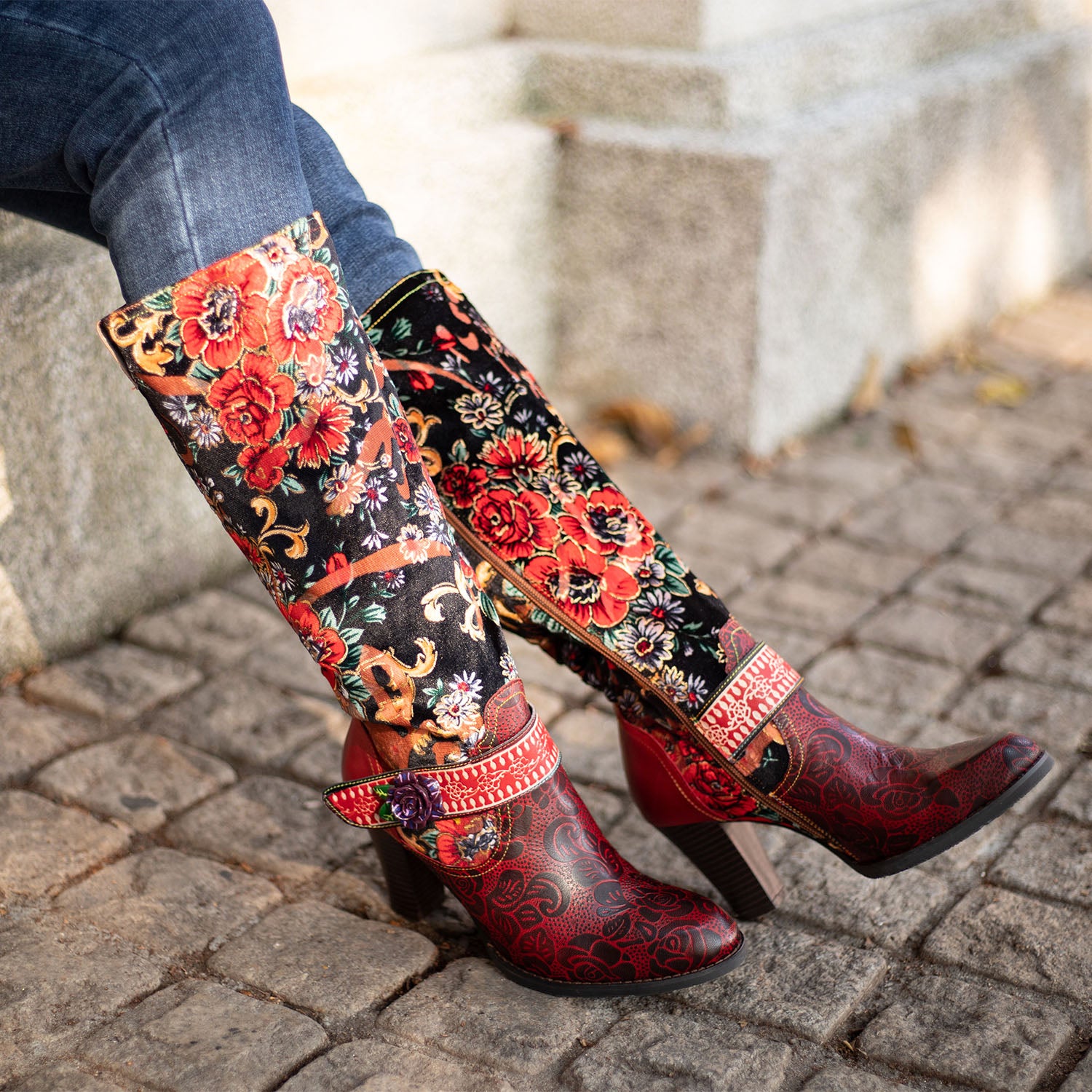 Handmade Floral Embossed Embroidery Elegant Boots