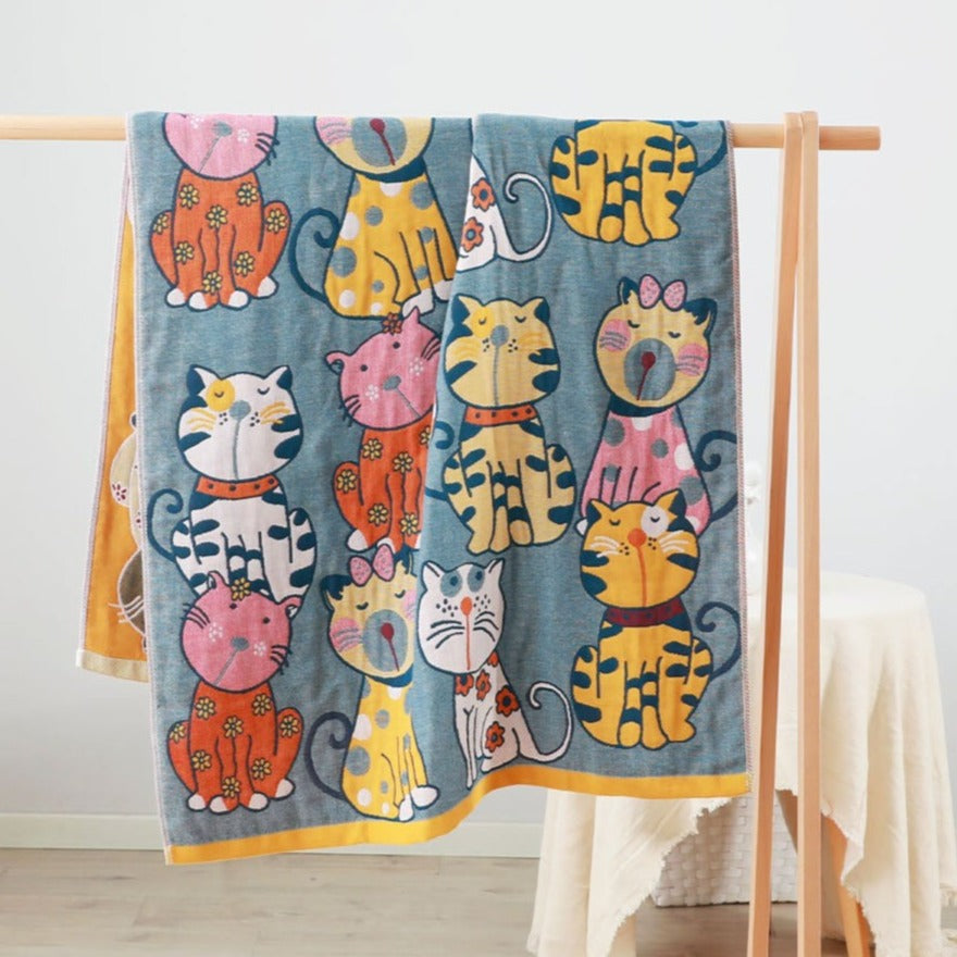 Serviette de bain confortable en coton de chaton